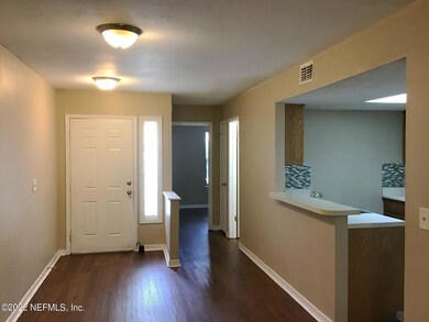 7651 Jana Ln N, Jacksonville, FL 32210 - photo 3