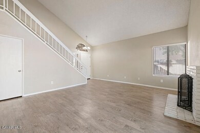 523 E Kettering St, Lancaster, CA 93535 - photo 4