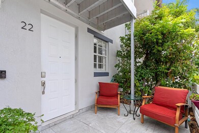 328 W Pine St unit 22, Lantana, FL 33462 - photo 2