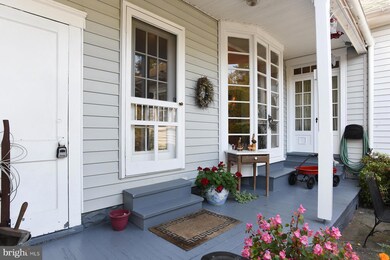 10 Cypress St, Hagerstown, MD 21742 - photo 3