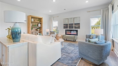 5_TN_Memphis_Covington_Living-Room