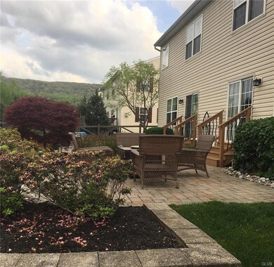 6845 Hunt Dr, Macungie, PA 18062 - photo 4