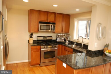 2811 Fort Dr, Alexandria, VA 22303 - photo 2