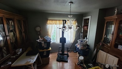 927 Clay Ave, Raymond, WA 98577 - photo 7