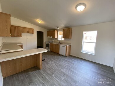 80 Jasper Ln, Dayton, NV 89403 - photo 4
