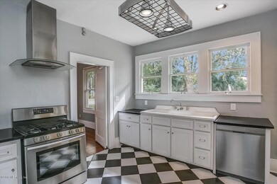 1626 Glendale St, Jacksonville, FL 32205 - photo 6