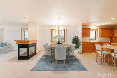 2200 Pirates Loop SE_Interior-4-Staged