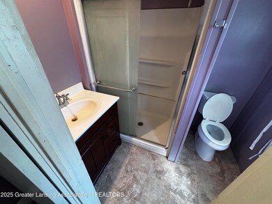 5752 E Colony Rd, Saint Johns, MI 48879 - photo 6