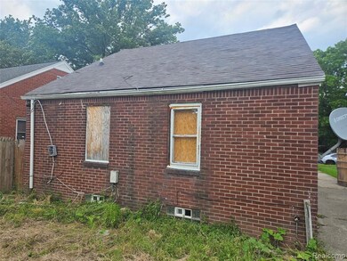 6137 Radnor St, Detroit, MI 48224 - photo 3