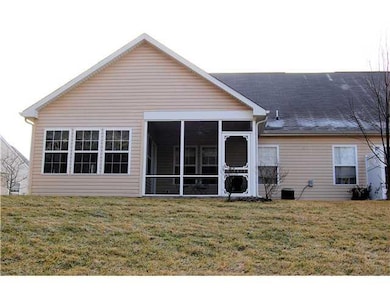 13252 Donavan Ln, Fishers, IN 46038 - photo 2