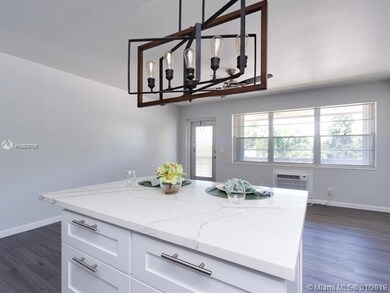 222 Windsor E unit 222, West Palm Beach, FL 33417 - photo 3