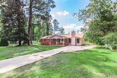 253 Brewster Dr, Fayetteville, NC 28303 - photo 3