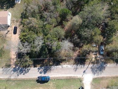 294 Flint Ridge St, Camp Swift, TX 78602 - photo 6