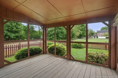 37 Martinack Ave, Peabody, MA 01960 - photo 5