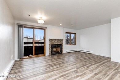03-Living Room-DW-8325-Edit
