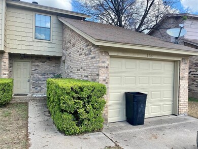 115 Myers Dr, Fort Worth, TX 76108 - photo 2