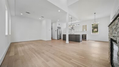 108 E 31st 1/2 St, Houston, TX 77018 - photo 7