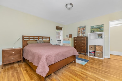 67-07 Yellowstone Blvd unit 3H, Forest Hills, NY 11375 - photo 2