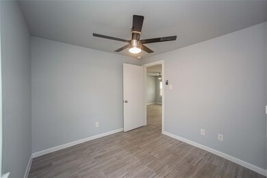 13521 Peoria St unit 1, Houston, TX 77015 - photo 4
