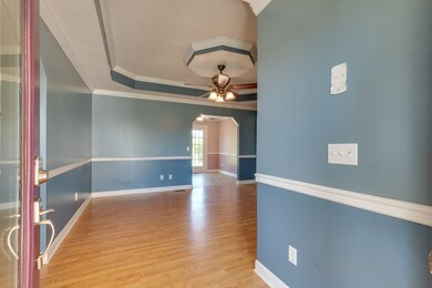 200 Jordan Ave, Shelbyville, TN 37160 - photo 5