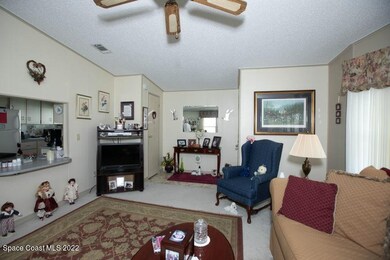 842 Periwinkle Cir, Sebastian, FL 32976 - photo 3