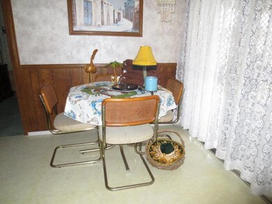 816 Main Grove St, Donna, TX 78537 - photo 3