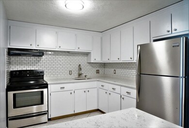 11 Riverside Ave unit 212, Danvers, MA 01923 - photo 2