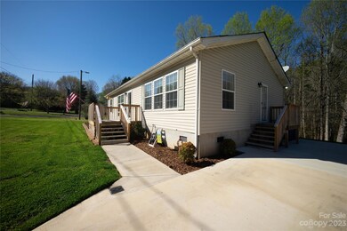 185 Dunlap Gate Rd, Statesville, NC 28625 - photo 3