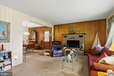 1533 N Main St, Williamstown, NJ 08094 - photo 4