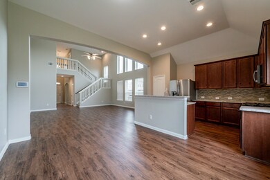 11350 Creekway Bend Dr, Humble, TX 77396 - photo 5