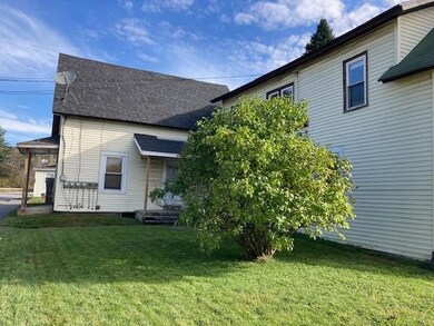 908 Washington St, Stewartstown, NH 03576 - photo 2