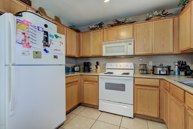 7330 S 55th Ln-14