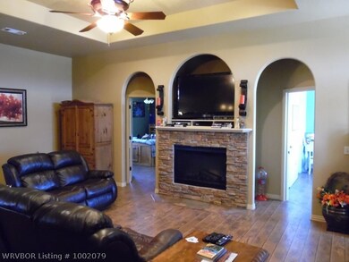 2017 Prairie Fire Dr, Sallisaw, OK 74955 - photo 4