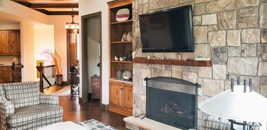 Fireplace with gas logs will take the chill off!