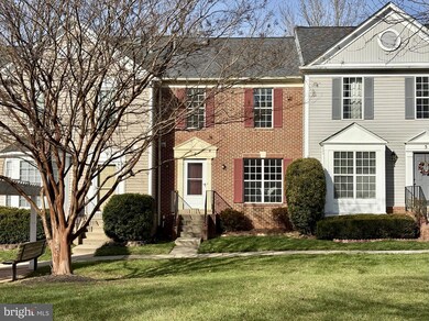 7 Cottage Field Ct, Germantown, MD 20874 - photo 2