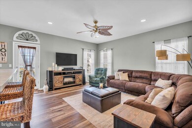 107 Devonshire Dr, Swedesboro, NJ 08085 - photo 4