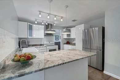 Modern Kitchen