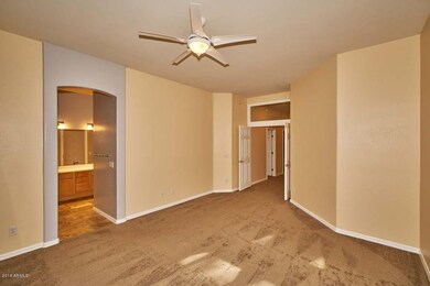 Master Bedroom2
