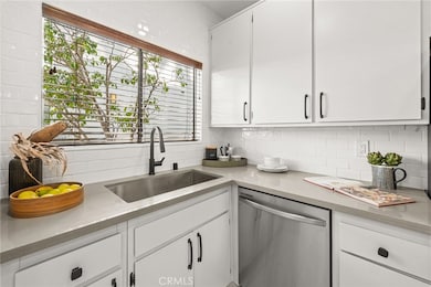 2500 Abbot Kinney Blvd unit 5, Venice, CA 90291 - photo 2