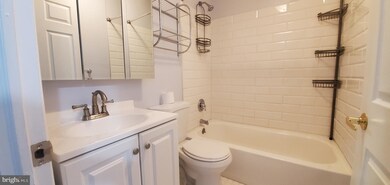 622 Clinton St, Camden, NJ 08103 - photo 7