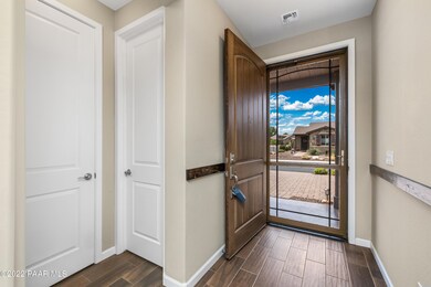 002_Foyer