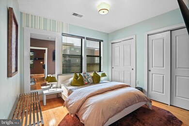 5201b Wisconsin Ave NW unit 105, Washington, DC 20015 - photo 7