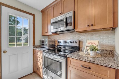 2 Winding Brook Ln, Merrimack, NH 03054 - photo 6