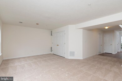 3045 Lost Creek Blvd, Laurel, MD 20724 - photo 5