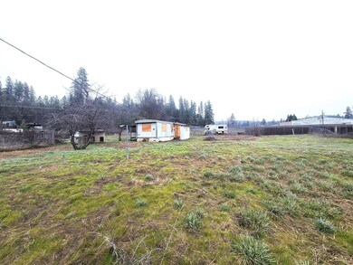 568 Pleasant Valley Rd, Merlin, OR 97532 - photo 5