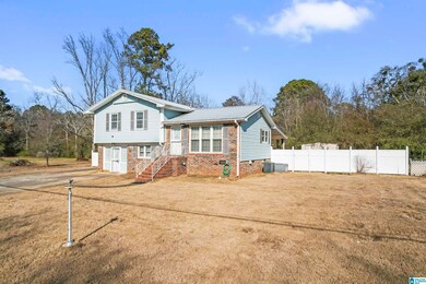 712 Earline St, Birmingham, AL 35215 - photo 2