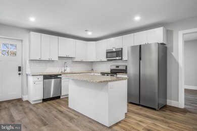 311 Bridge St unit C, Spring City, PA 19475 - photo 2