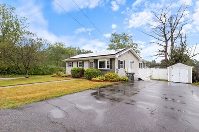 2 Heather Dr, Hooksett, NH 03106 - photo 2