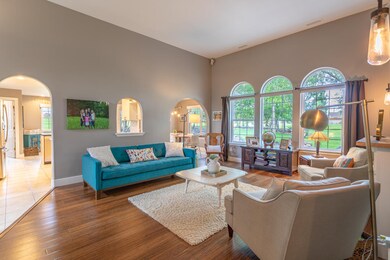MerriLee Valentine - 03.Living Room 1