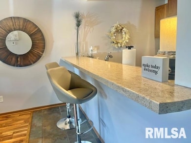 4203 Laurel Ct, Davenport, IA 52804 - photo 6